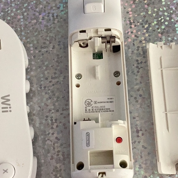 Nintendo Wii Remote & Motion Plus Adapter & Wii Classic Controller Lot Of 2 OEM - Picture 14 of 16